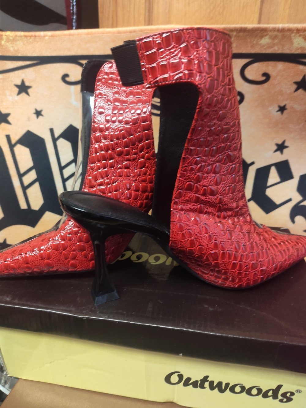 Two-Tone Croc-Embossed Pointed Ankle Heels in Red and Black - Picture 4 of 7